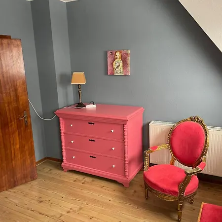 Haus Dupont-2